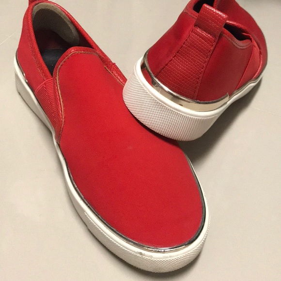 Shoes - Picture 3 of 3